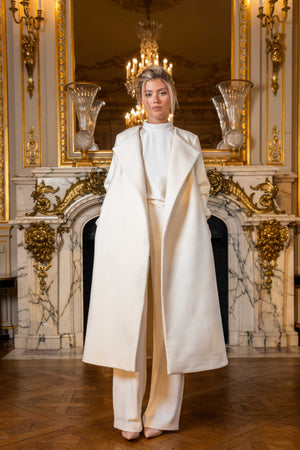 
                  
                    Le Manteau Colette en double cachemire Loro Piana
                  
                